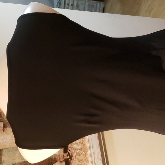 Sioni Tank - Picture 8 of 9